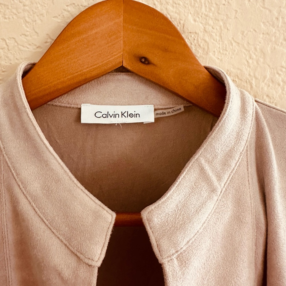 Coat - Picture 4 of 4